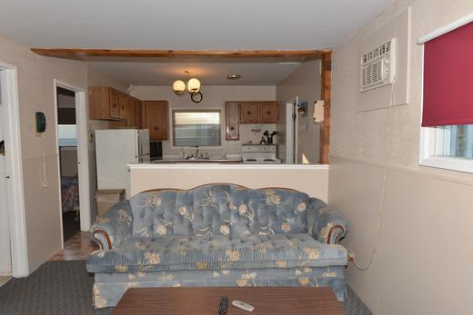 Thunderhill Motel And Suites Swan River Exterior photo